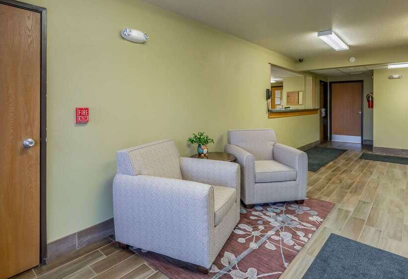 مُتل Rodeway Inn