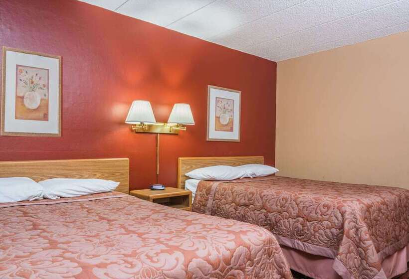 فندق على الطريق Super 8 By Wyndham Brooklyn Center/mpls