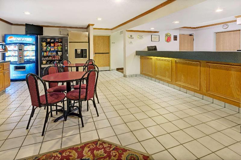 모텔 Super 8 By Wyndham Canonsburg/pittsburgh Area