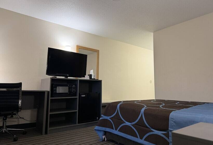 مُتل Super 8 By Wyndham Columbia Clark Lane