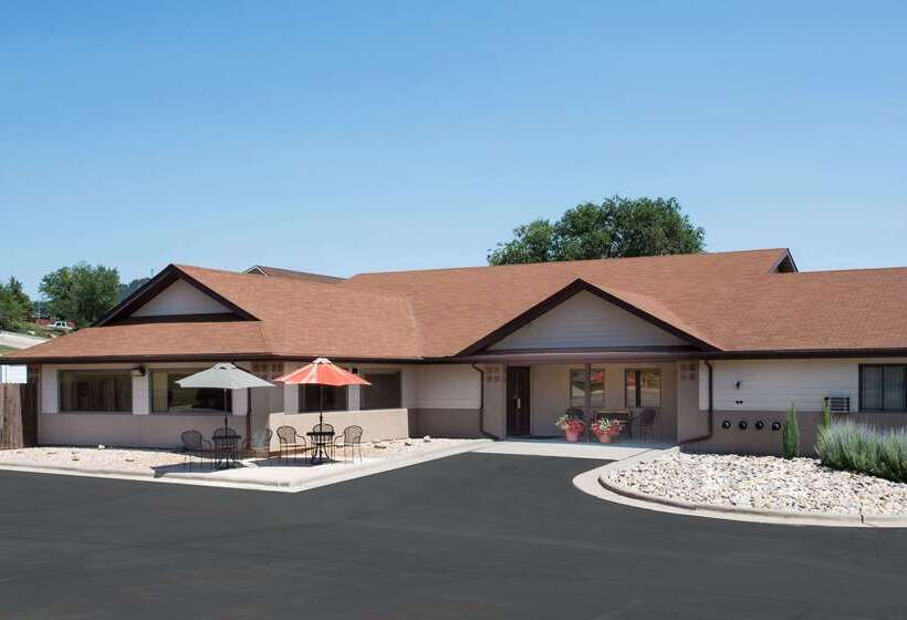 מוטל Super 8 By Wyndham Hot Springs