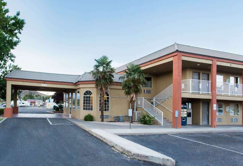 מוטל Super 8 By Wyndham Hurricane Zion National Park