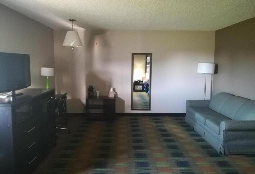 汽车旅馆  Super 8 By Wyndham Keokuk