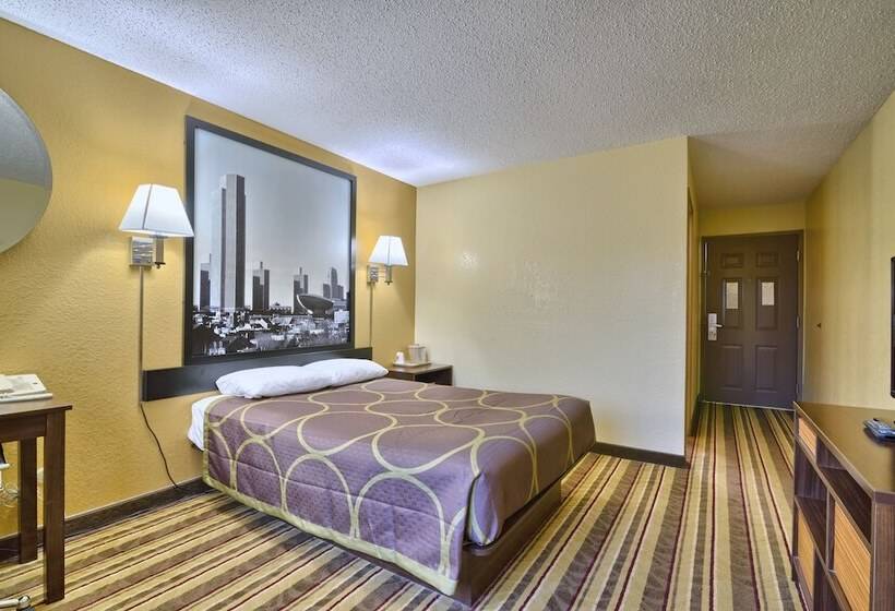 مُتل Super 8 By Wyndham Latham   Albany Airport