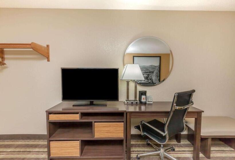 مُتل Super 8 By Wyndham Latham   Albany Airport