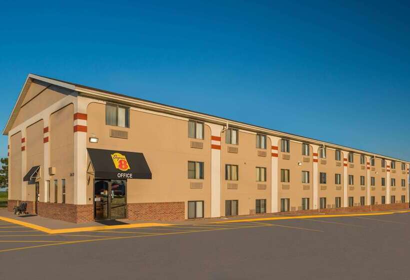 مُتل Super 8 By Wyndham Lincoln West