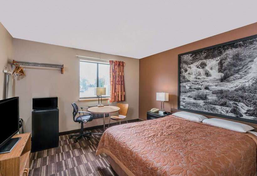 모텔 Super 8 By Wyndham Madison