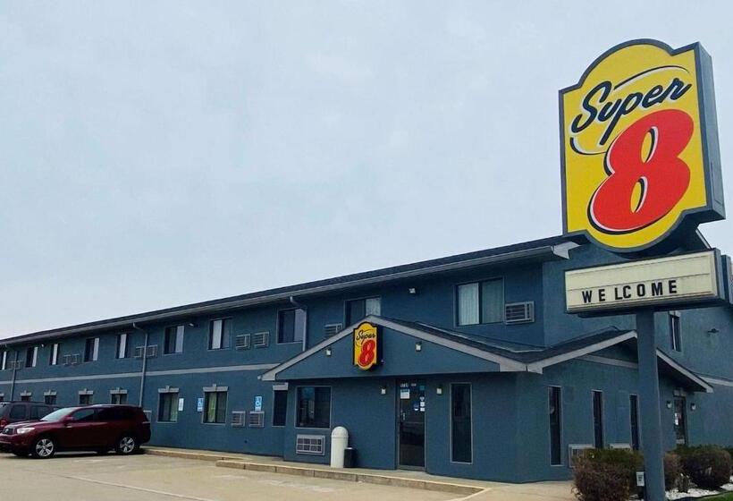 فندق على الطريق Super 8 By Wyndham Michigan City