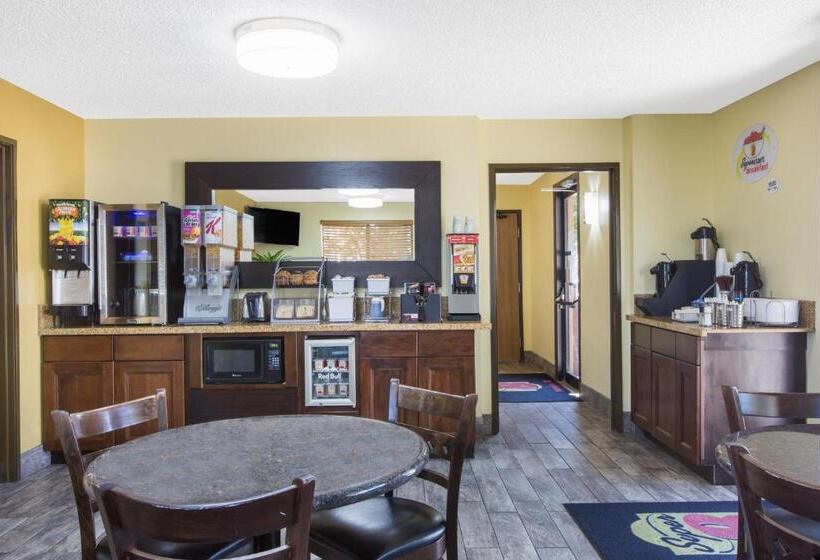 מוטל Super 8 By Wyndham Nampa