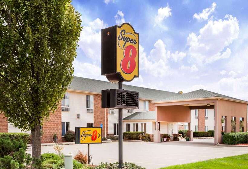 Motel Super 8 By Wyndham Pekin/peoria Area