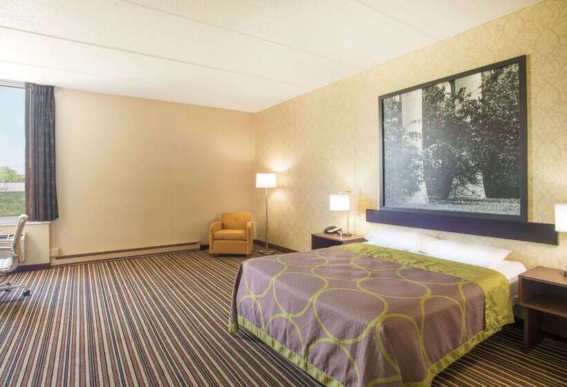 모텔 Super 8 By Wyndham Plattsburgh