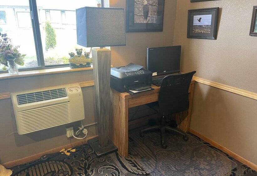 汽车旅馆 Baranof Lodge