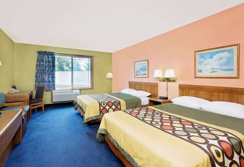 Motel Super 8 By Wyndham Sturgeon Bay