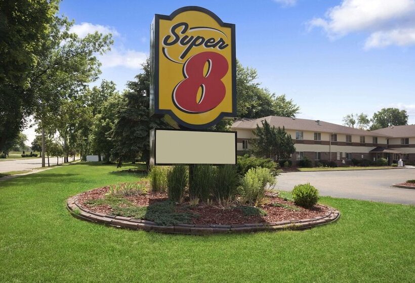 モーテル Super 8 By Wyndham Whitewater Wi