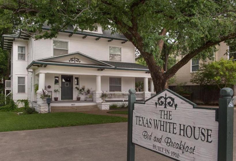 Texas White House B&b