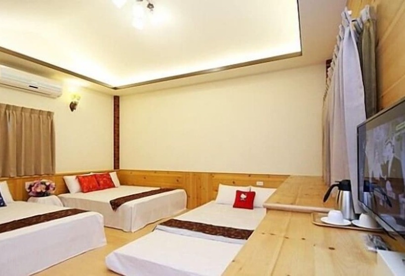 تختخواب و صبحانه Xitou Yun Zhuan Homestay