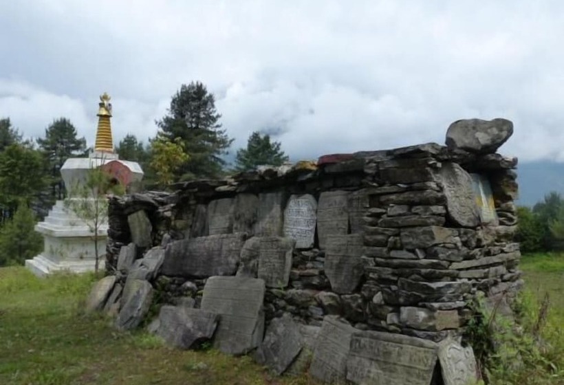 هتل Lukla Airport Resort, Lukla