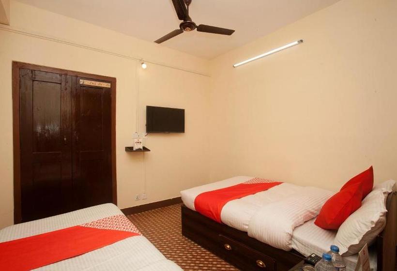 هتل Shree Yantra By Oyo Rooms