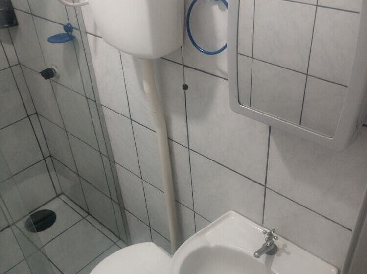 Mundo Da Lua Hostel