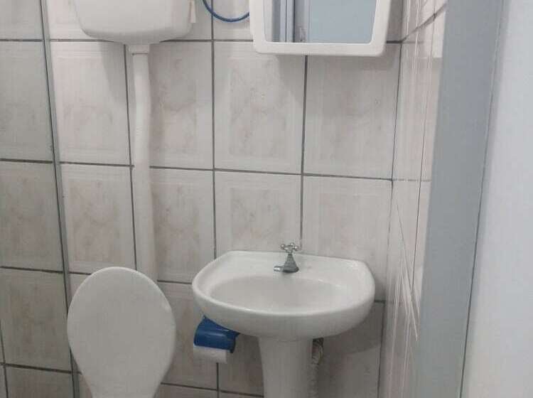 Mundo Da Lua Hostel