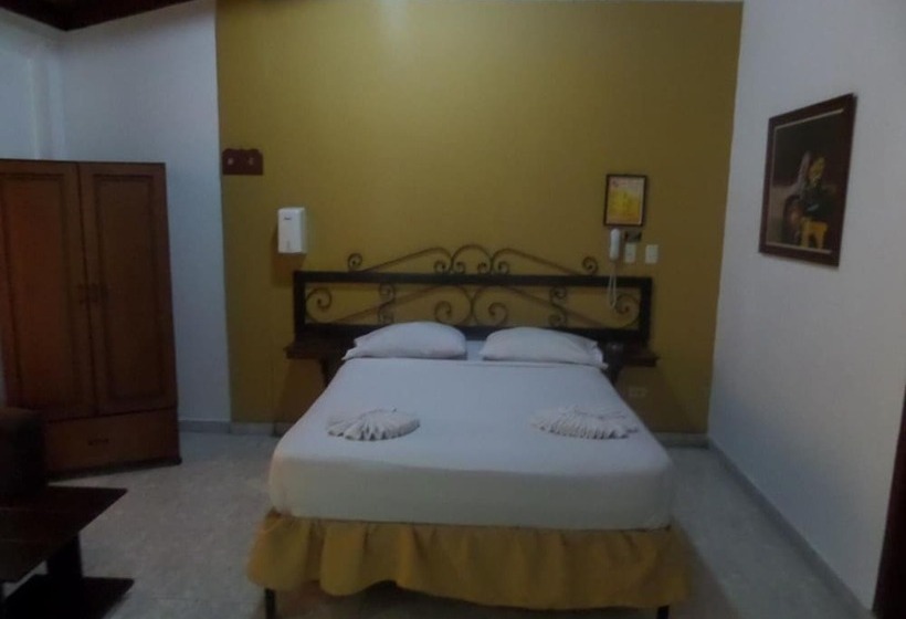 Aparta Hotel Plaza Real Norte