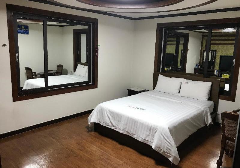 Goodstay Feel Motel Mokpo