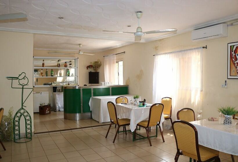 هتل Residence Yipene