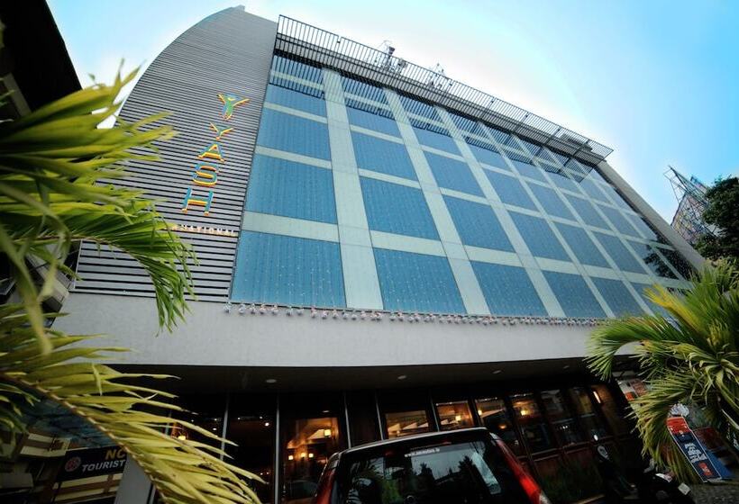 هتل Yash International Calicut