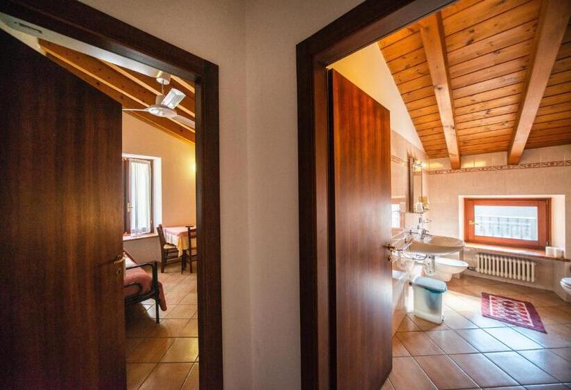هتل Albergo Al Platano