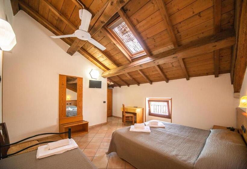 هتل Albergo Al Platano