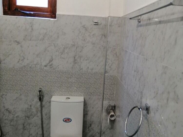 تختخواب و صبحانه Madhara Home Stay Ella