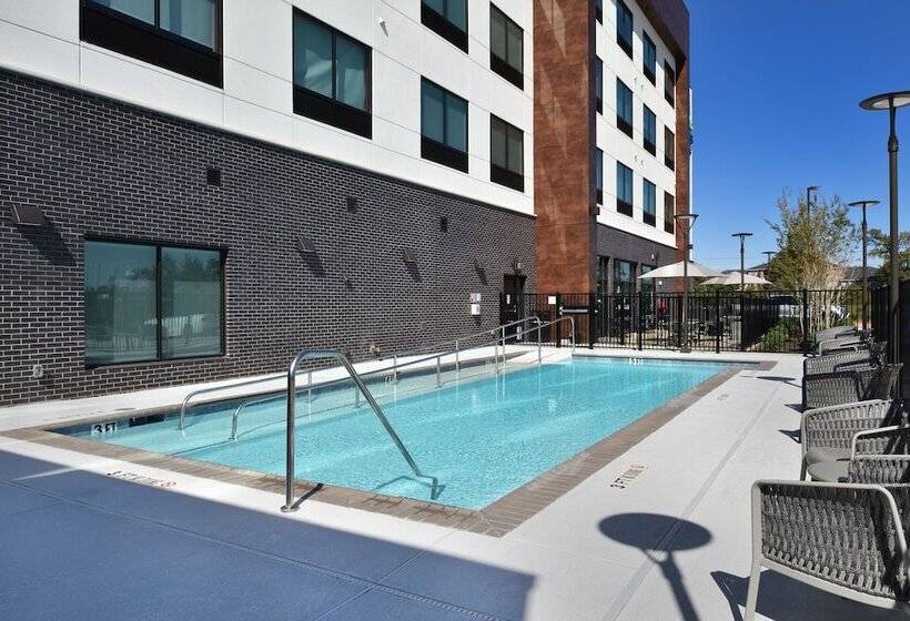 酒店 Holiday Inn Express & Suites Spring   Woodlands Area, An Ihg