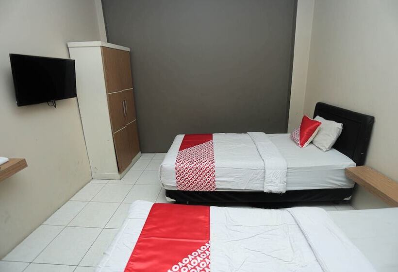هتل Royal Borneo Guesthouse By Oyo Rooms
