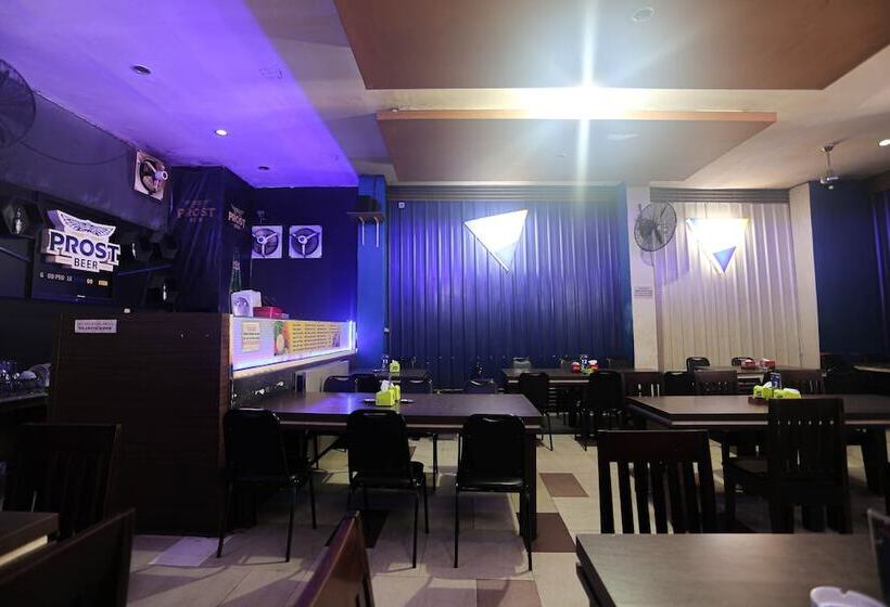 هتل Royal Borneo Guesthouse By Oyo Rooms
