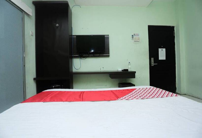 هتل Royal Borneo Guesthouse By Oyo Rooms