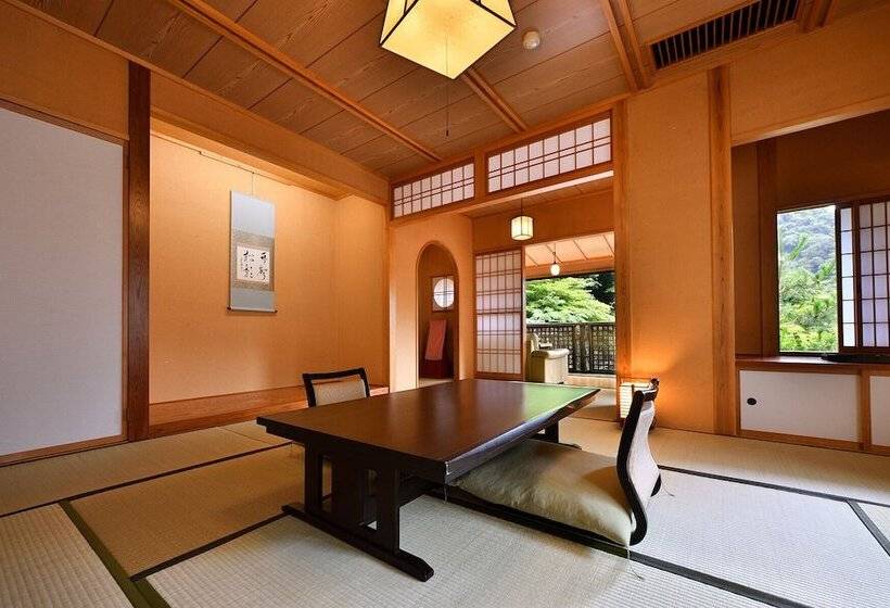 هتل Shima Onsen Tsuruya