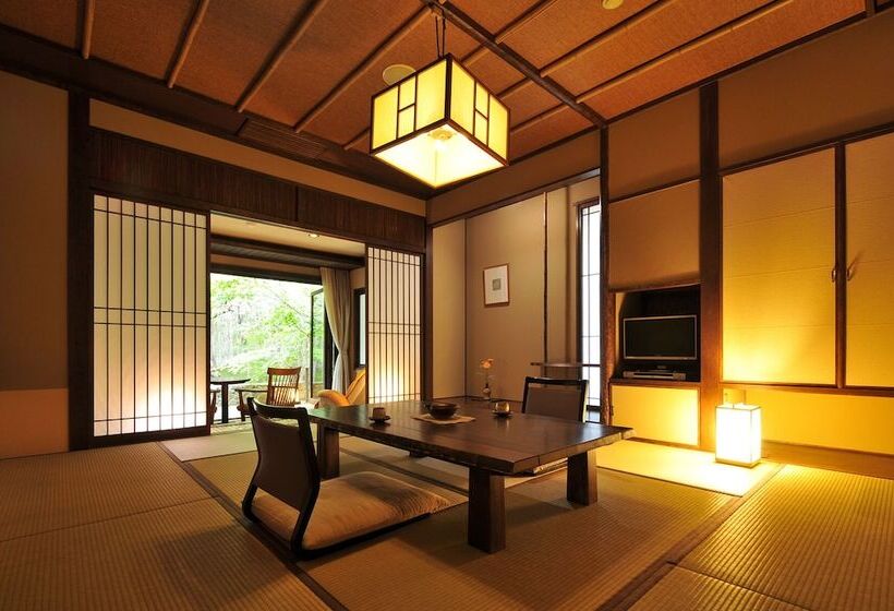 هتل Shima Onsen Tsuruya