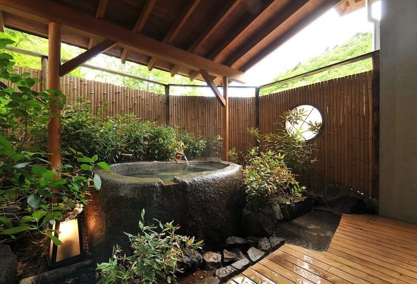 هتل Shima Onsen Tsuruya