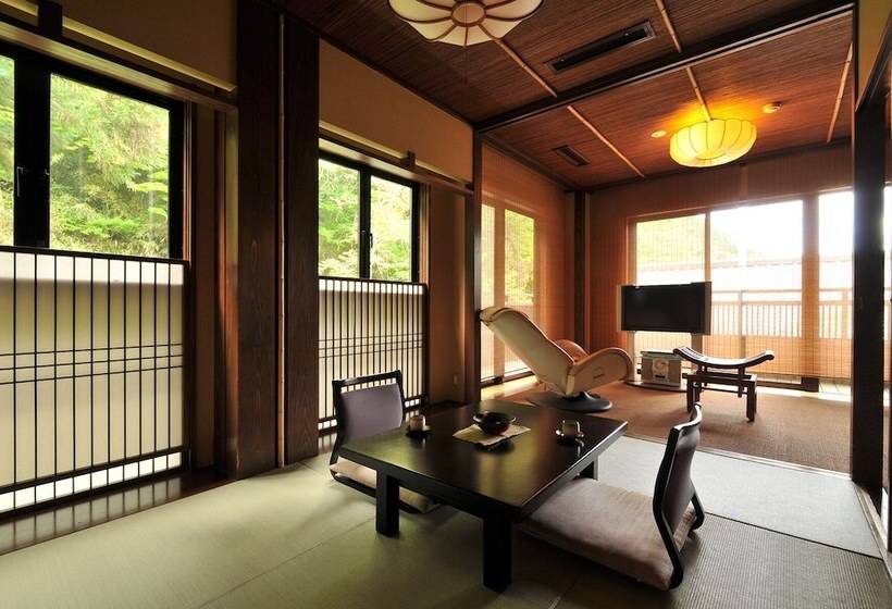 هتل Shima Onsen Tsuruya