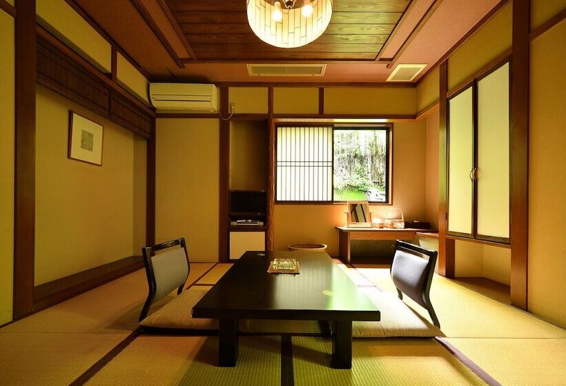 هتل Shima Onsen Tsuruya