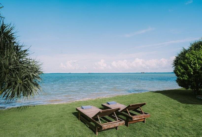 هتل The Kelong Trikora Resort