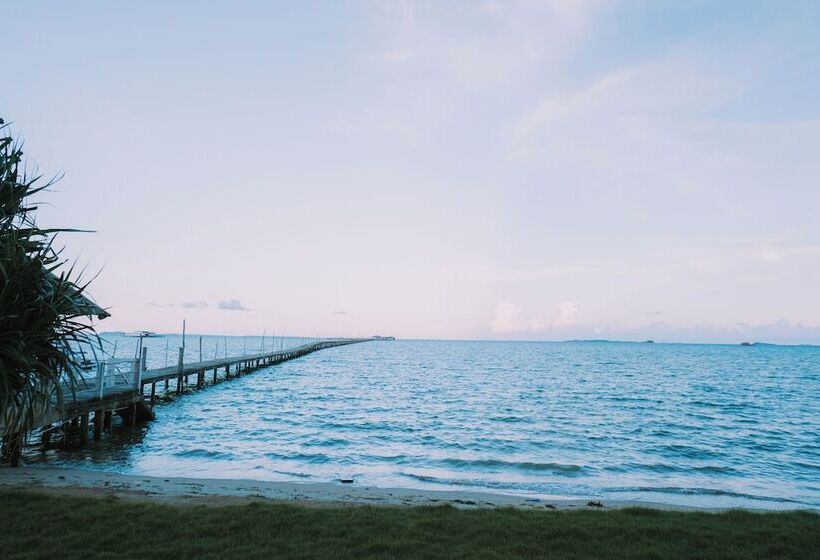 هتل The Kelong Trikora Resort
