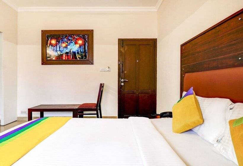 Itsy Hotels Ammu Regency