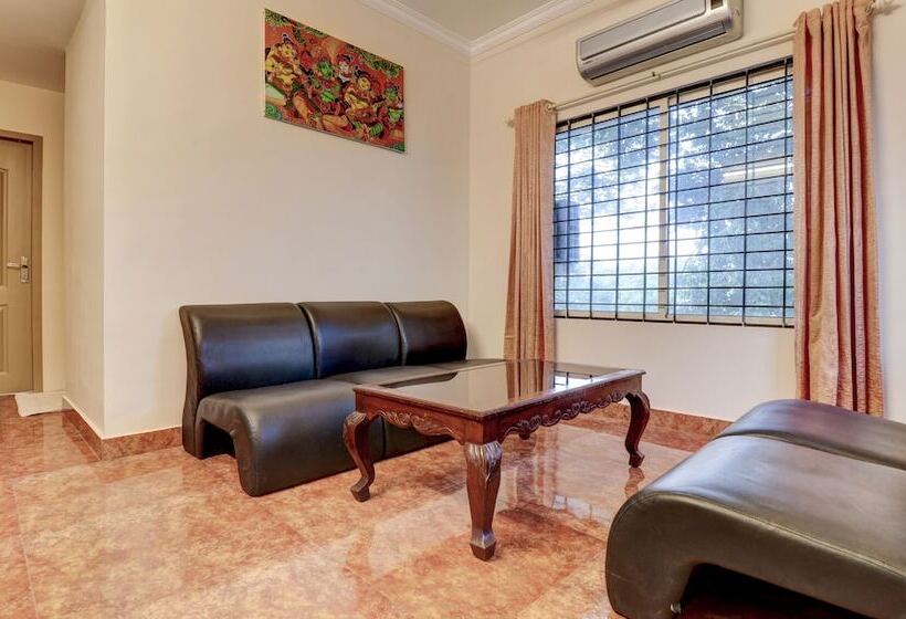 Itsy Hotels Ammu Regency