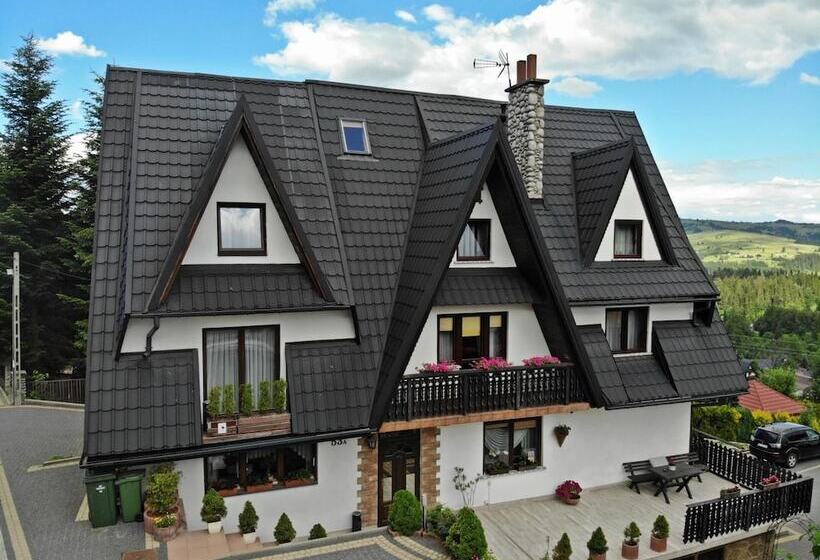 پانسیون Willa Wilczek