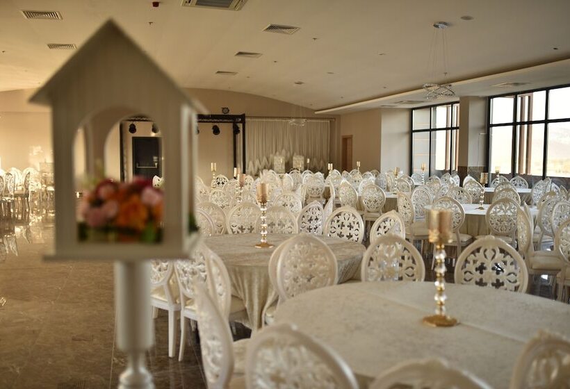 Ereza Otel