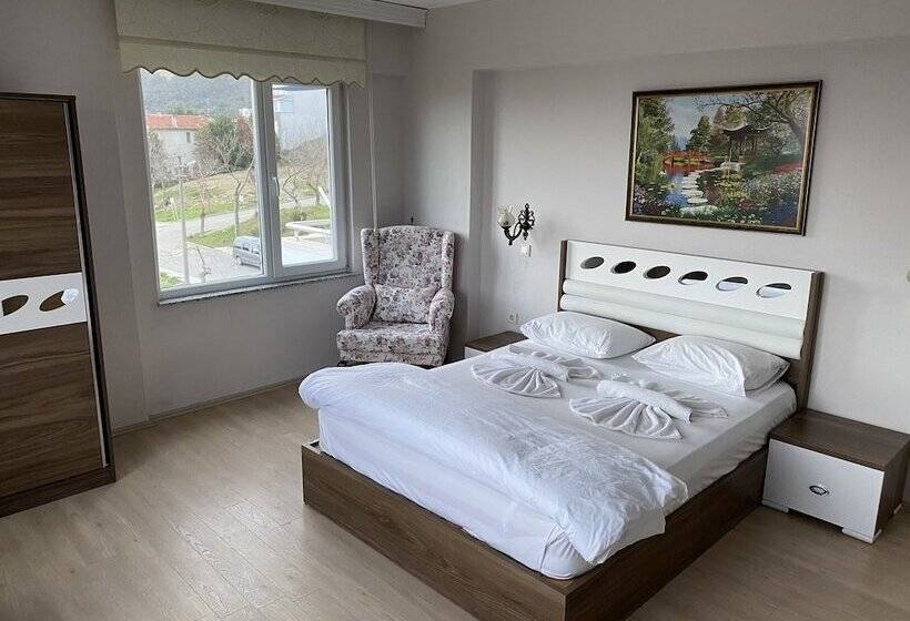 هتل Eceabat Gezen