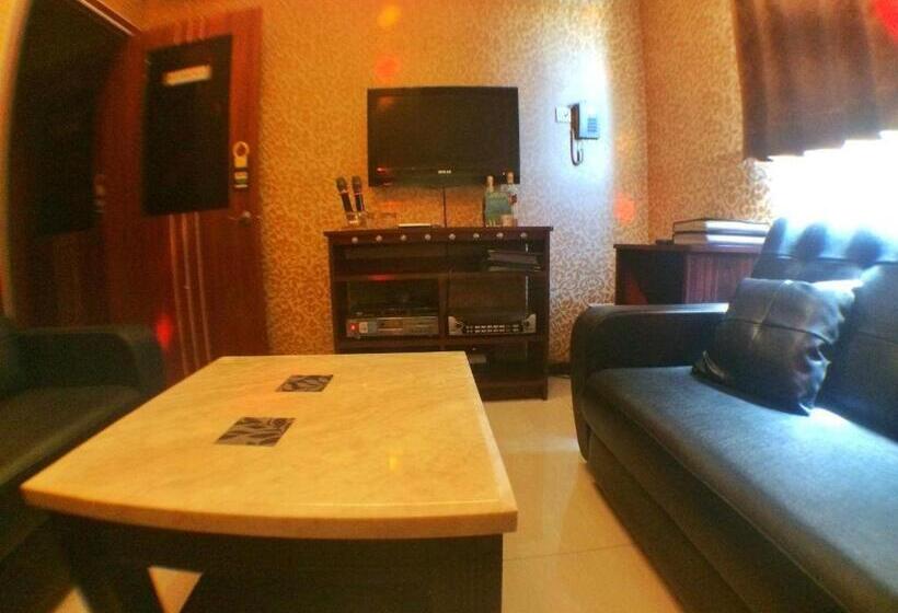 هتل Grand Hoyah
