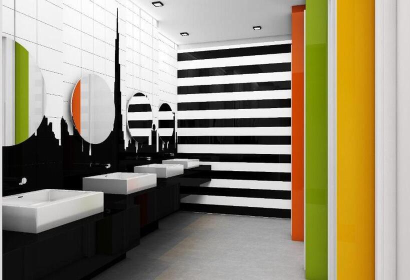 Fotos del hotel Ibis Styles Dubai Airport:  47