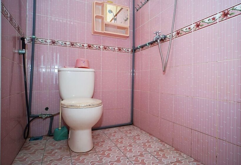 فندق Spot On 1854 Sepinggan Asri Syariah Guesthouse